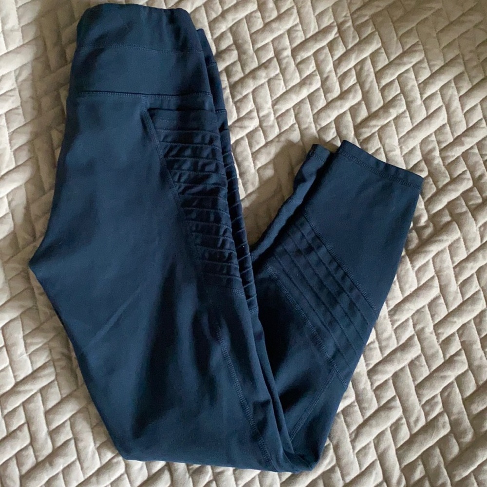 Cropped Leggings with pockets